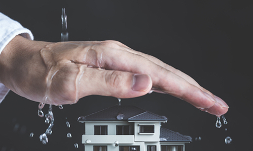 Leaking Roof Bettendorf IA